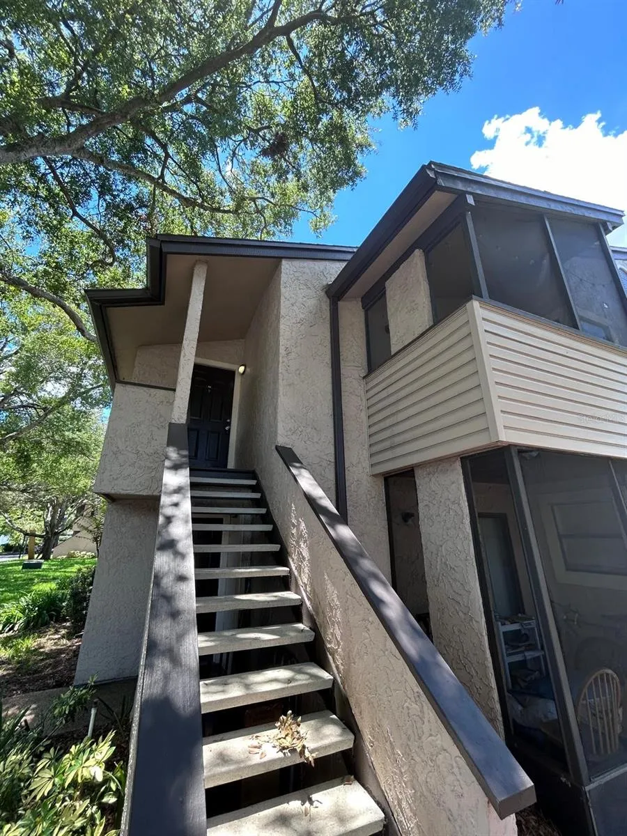 2948 ANTIQUE OAKS CIRCLE #94 Winter Park, FL 32792