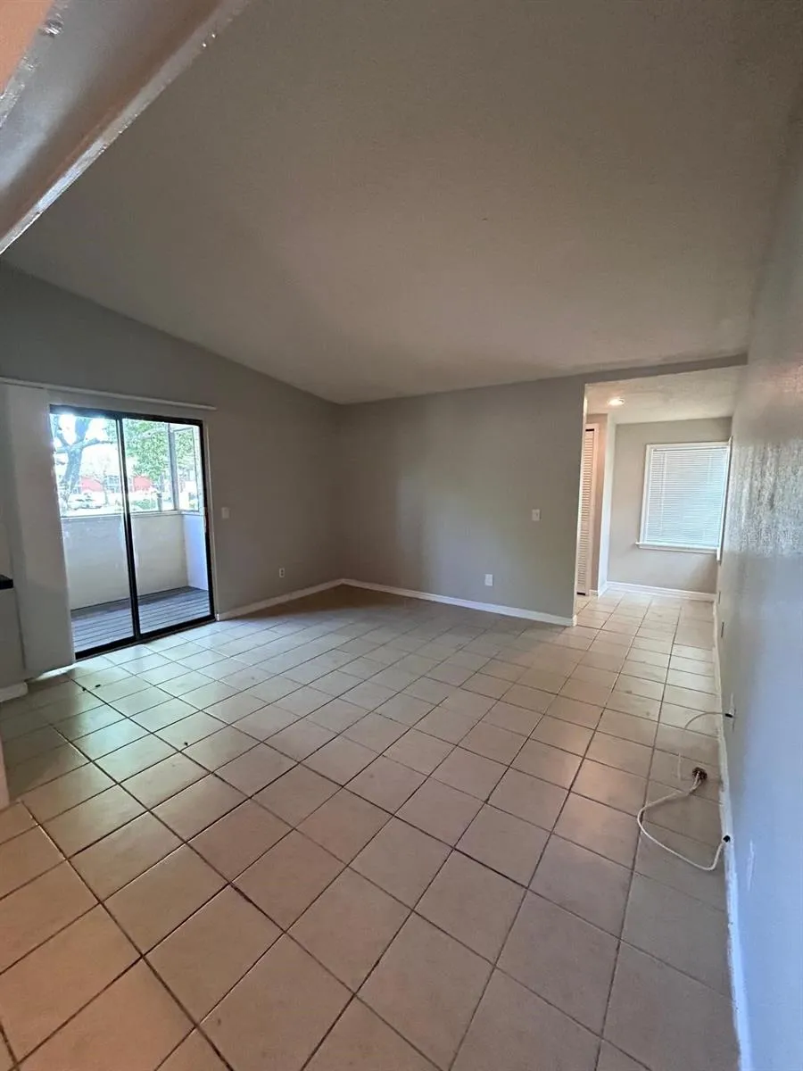 2948 ANTIQUE OAKS CIRCLE #94 Winter Park, FL 32792