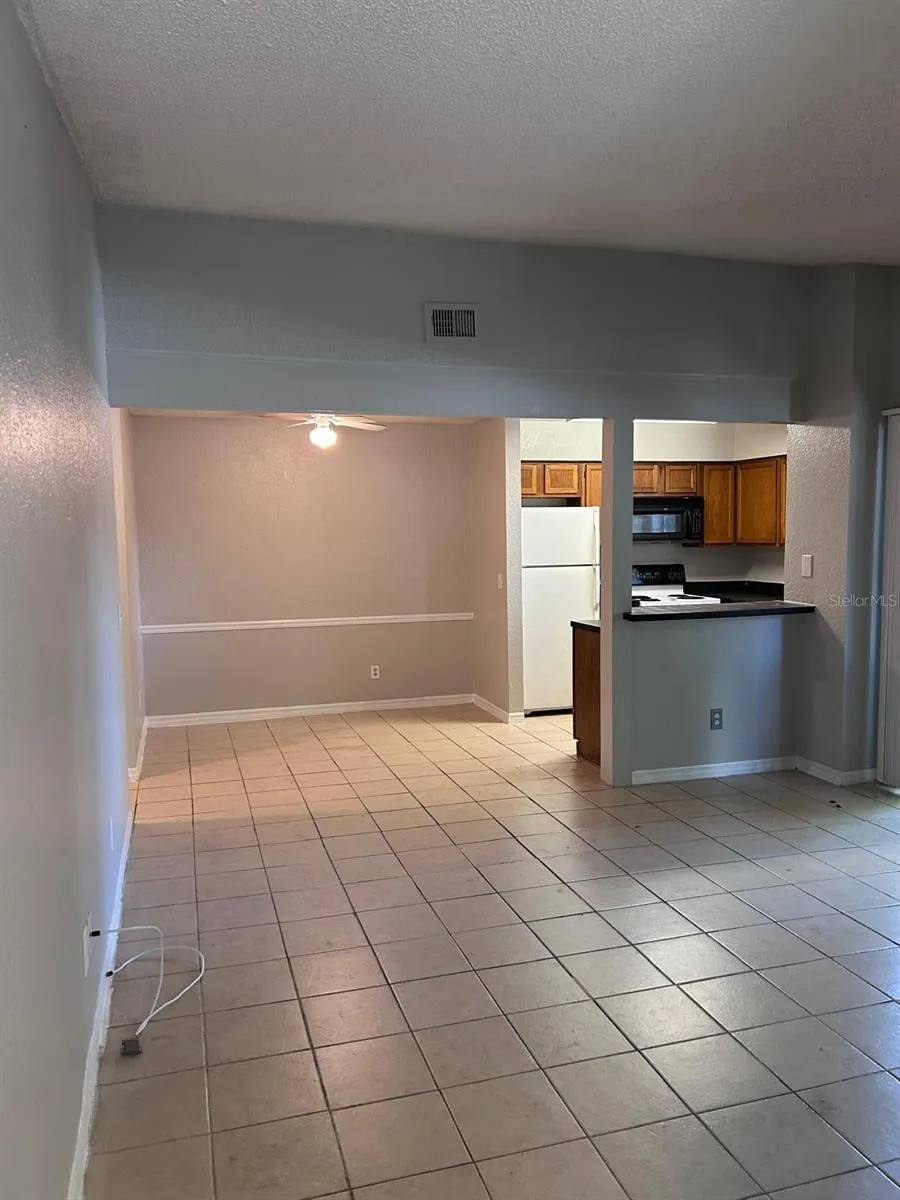 2948 ANTIQUE OAKS CIRCLE #94 Winter Park, FL 32792