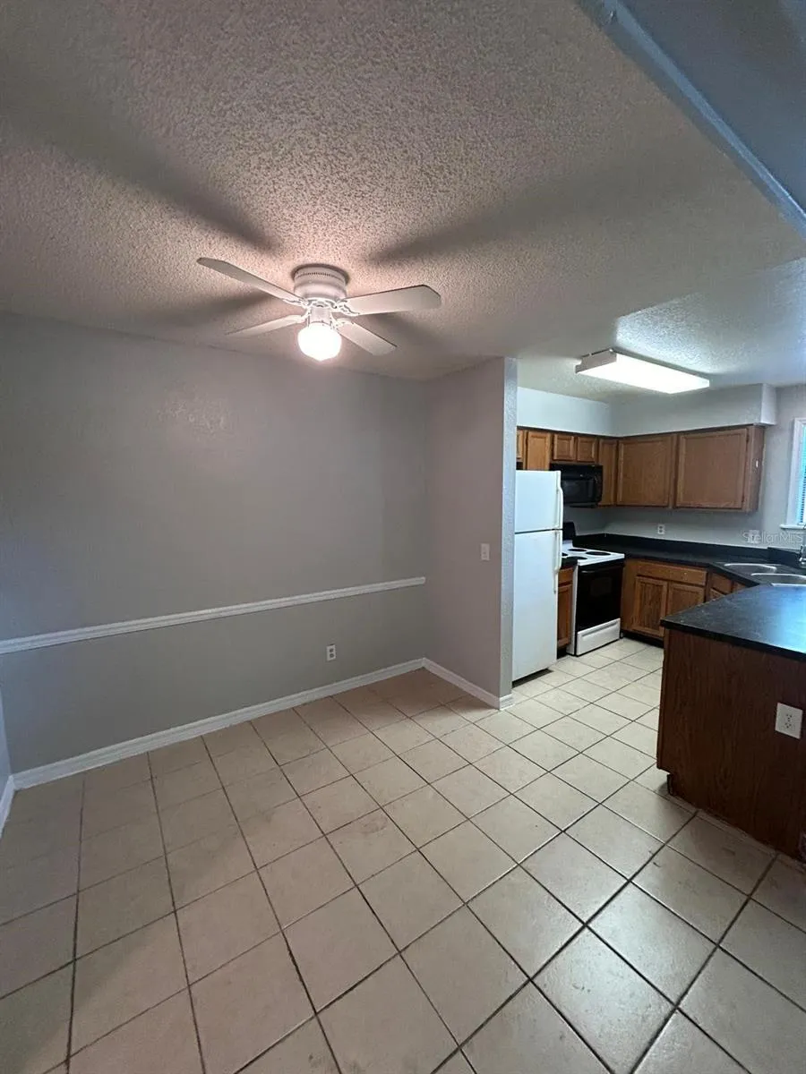 2948 ANTIQUE OAKS CIRCLE #94 Winter Park, FL 32792