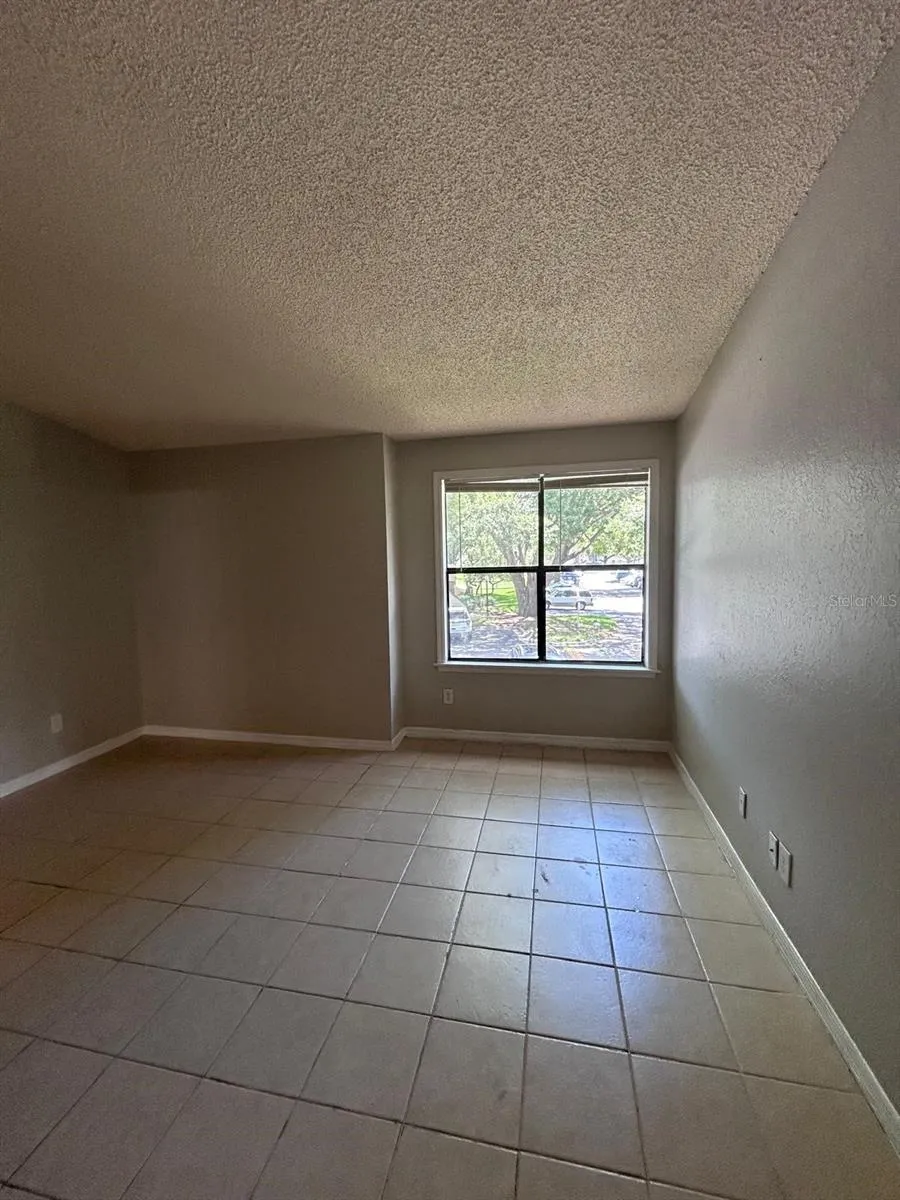 2948 ANTIQUE OAKS CIRCLE #94 Winter Park, FL 32792