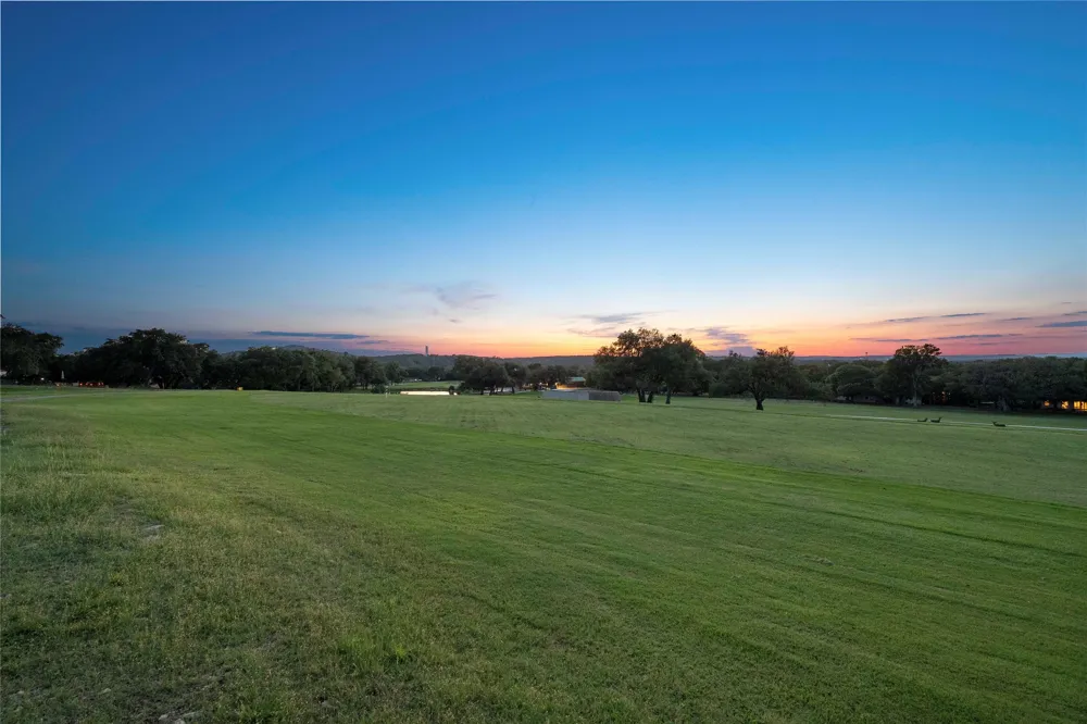 56 Woodcreek Drive Wimberley, TX 78676