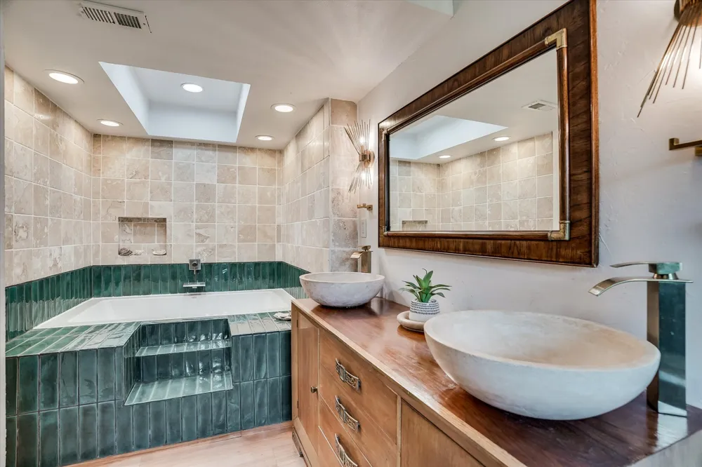56 Woodcreek Drive Wimberley, TX 78676