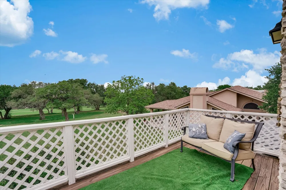 56 Woodcreek Drive Wimberley, TX 78676