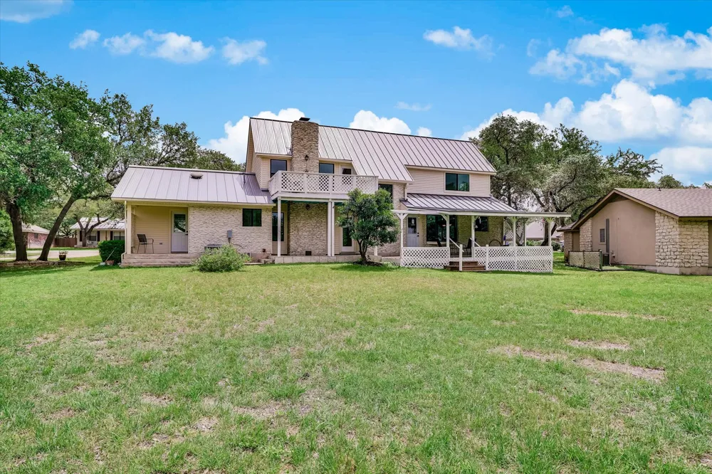 56 Woodcreek Drive Wimberley, TX 78676