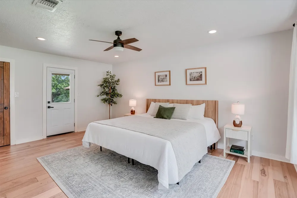 56 Woodcreek Drive Wimberley, TX 78676