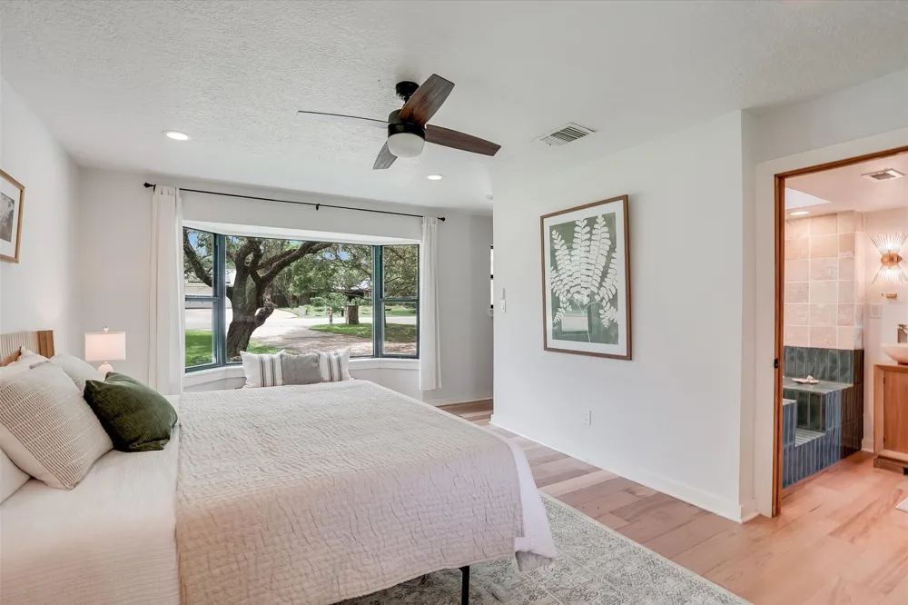 56 Woodcreek Drive Wimberley, TX 78676