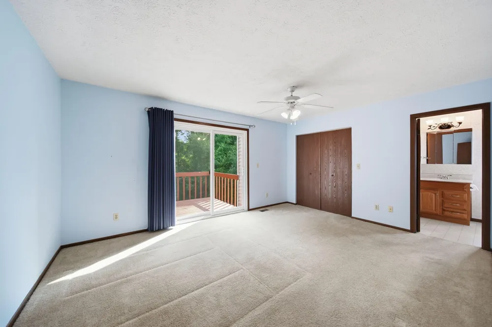 2760 Walden Woods Boulevard Jackson, MI 49201