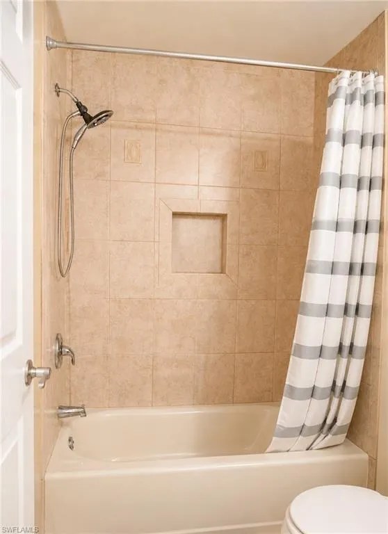 3150 Seasons Way #602 Estero, FL 33928