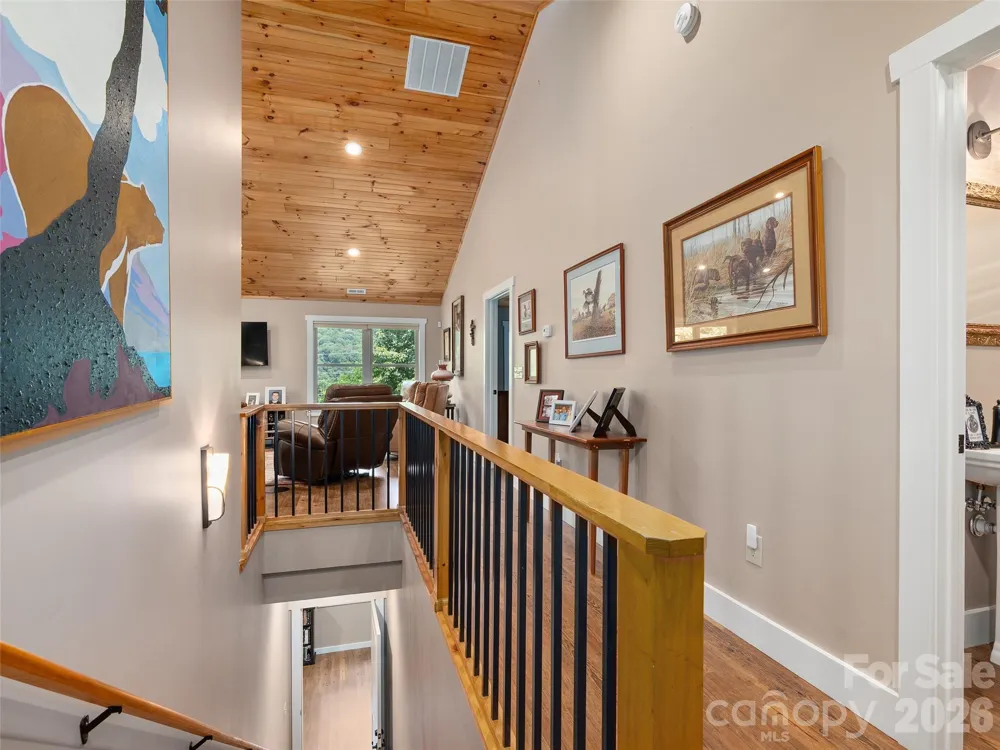 39 Maplewood Drive Maggie Valley, NC 28751