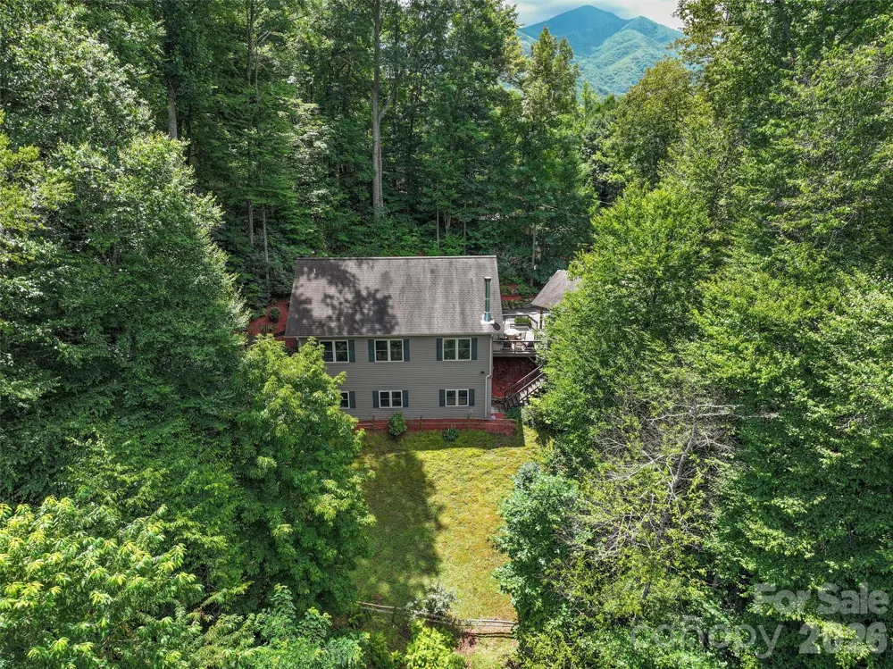 39 Maplewood Drive Maggie Valley, NC 28751