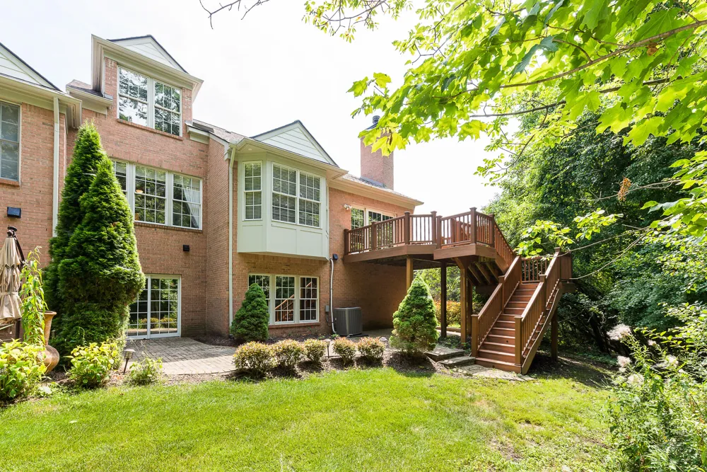 16529 Cottonwood Court Northville, MI 48168