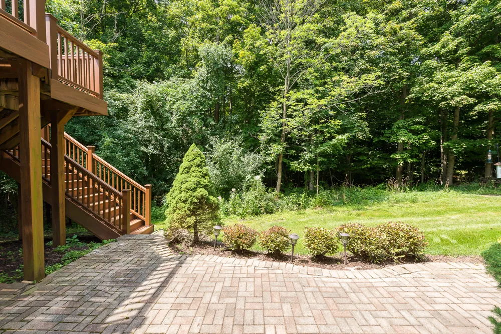 16529 Cottonwood Court Northville, MI 48168
