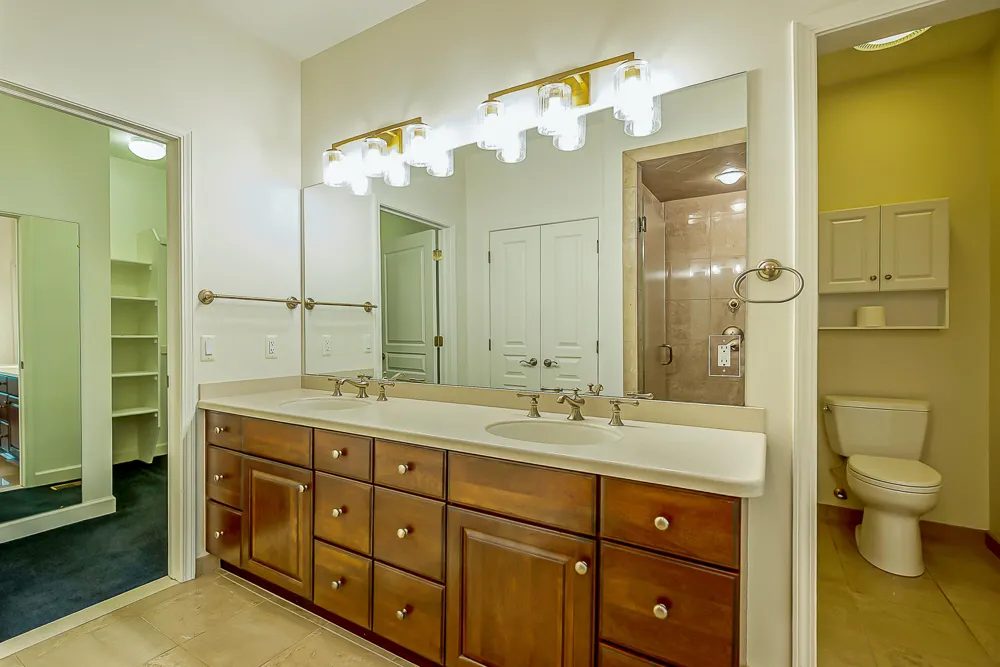 16529 Cottonwood Court Northville, MI 48168