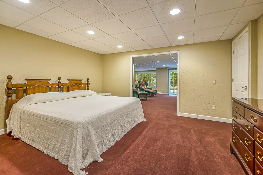16529 Cottonwood Court Northville, MI 48168