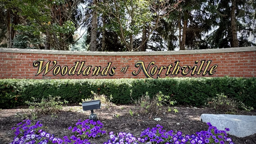 16529 Cottonwood Court Northville, MI 48168