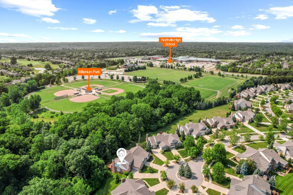 16529 Cottonwood Court Northville, MI 48168