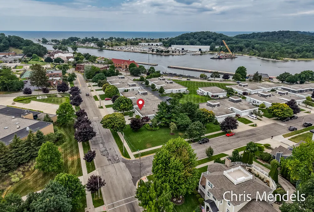 29 Sherman Avenue #24 Grand Haven, MI 49417