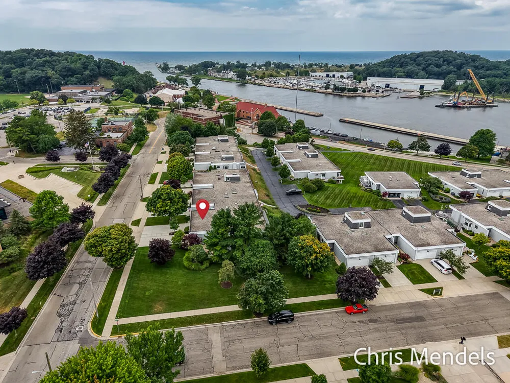 29 Sherman Avenue #24 Grand Haven, MI 49417