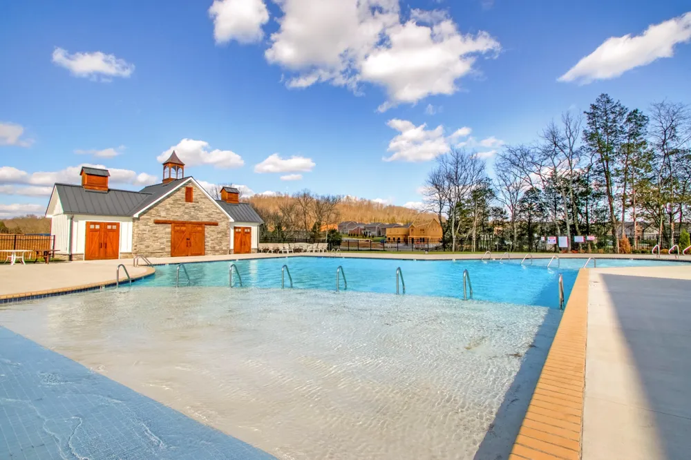 250 Cloverbrook Way Gallatin, TN 37066
