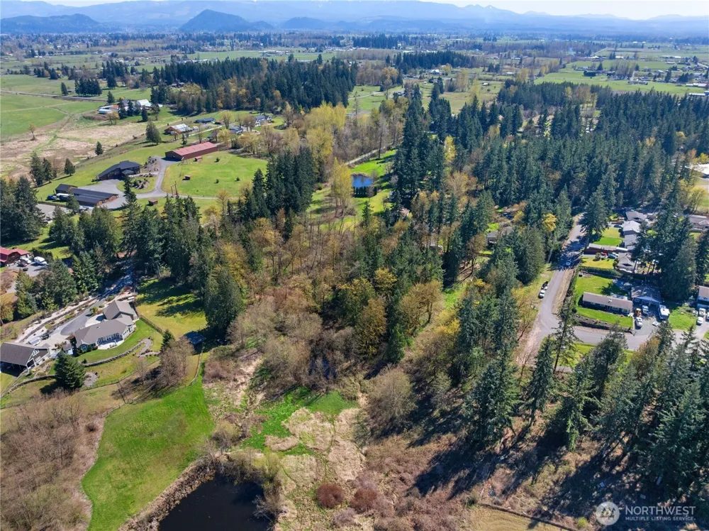 41298 214th Avenue SE Enumclaw, WA 98022