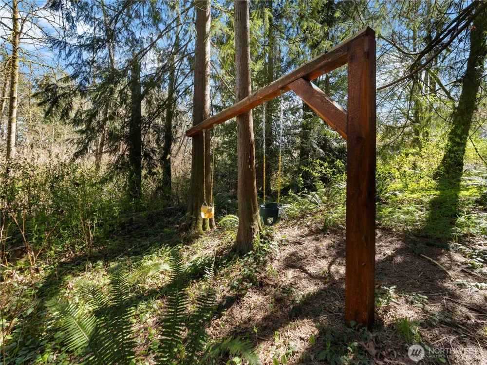41298 214th Avenue SE Enumclaw, WA 98022