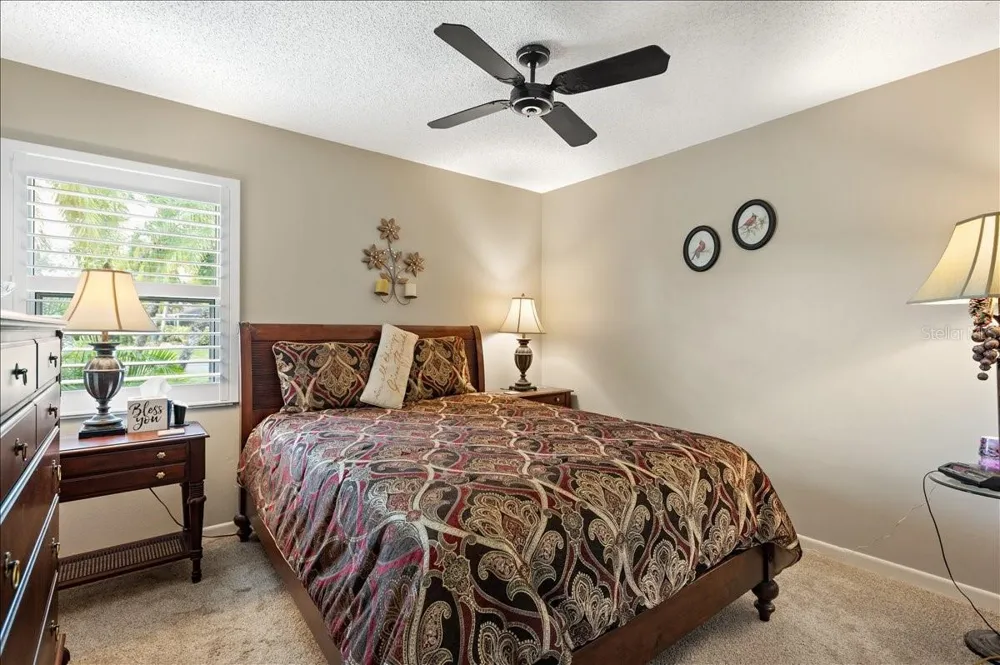 5438 DOMINICA CIRCLE Sarasota, FL 34233