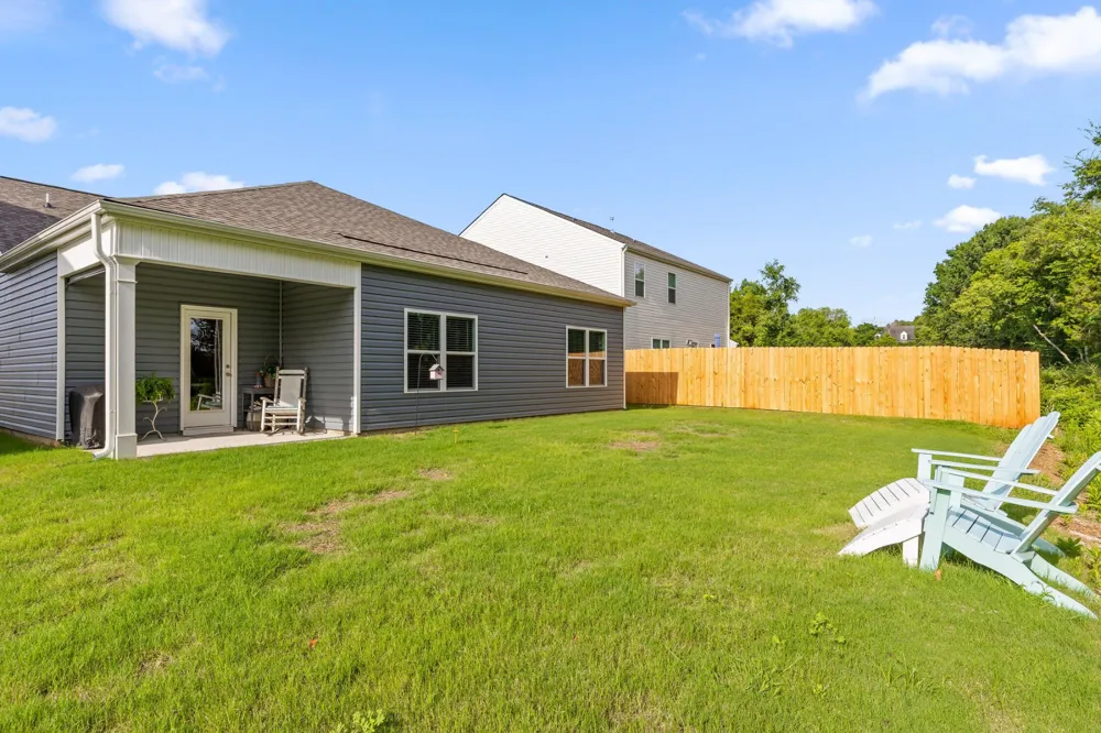 5697 Prickly Loop Ooltewah, TN 37363