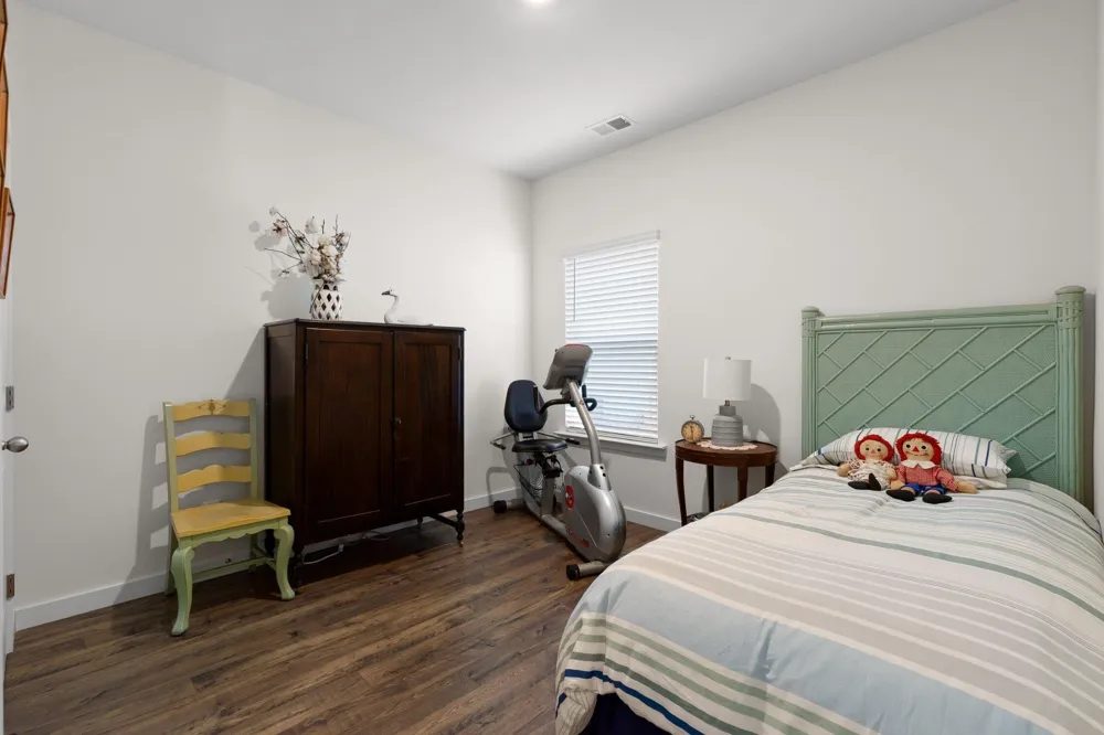 5697 Prickly Loop Ooltewah, TN 37363