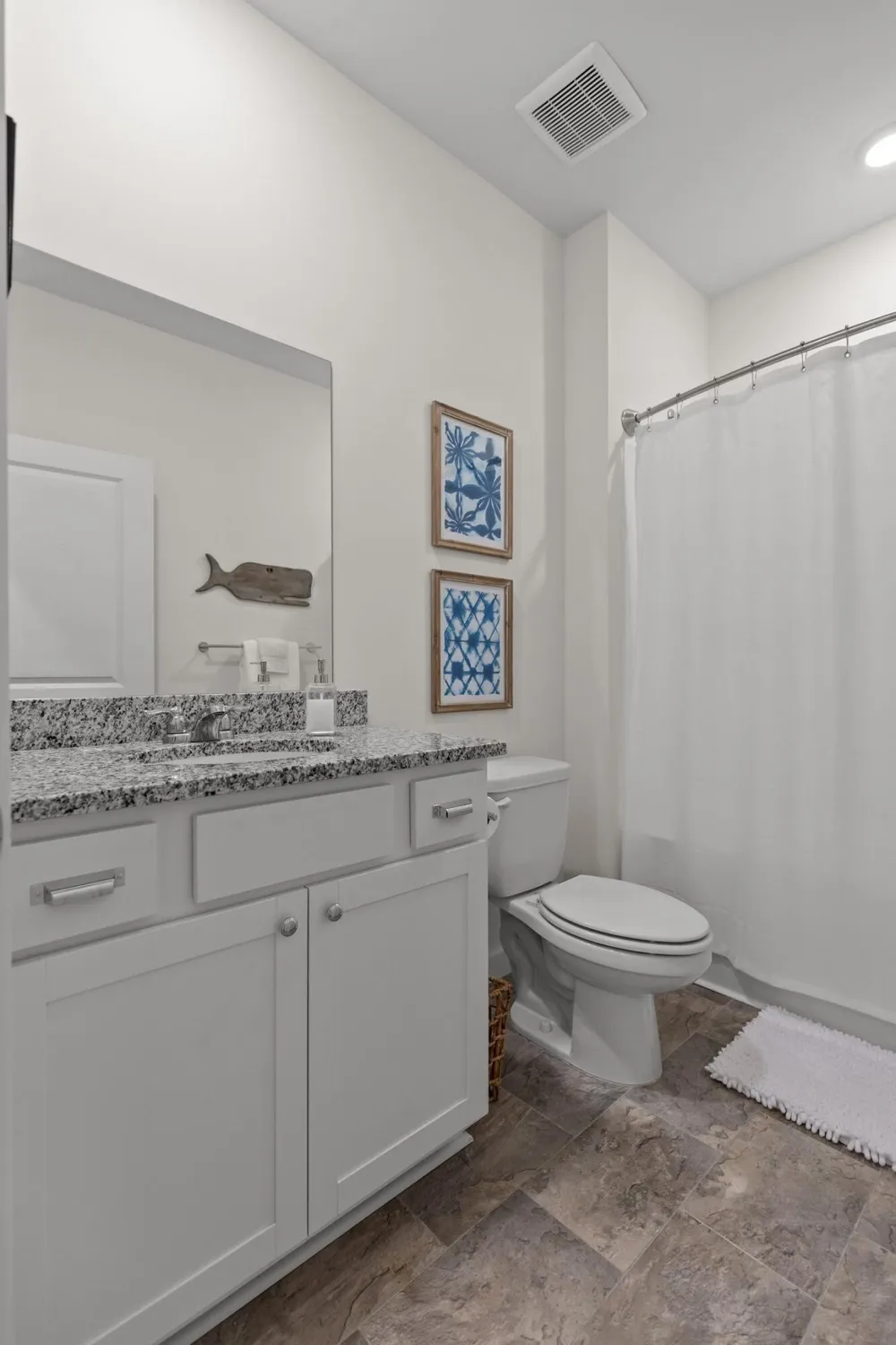 5697 Prickly Loop Ooltewah, TN 37363