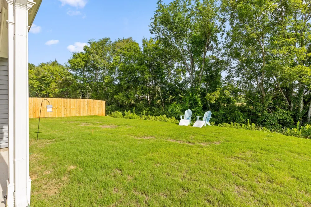 5697 Prickly Loop Ooltewah, TN 37363