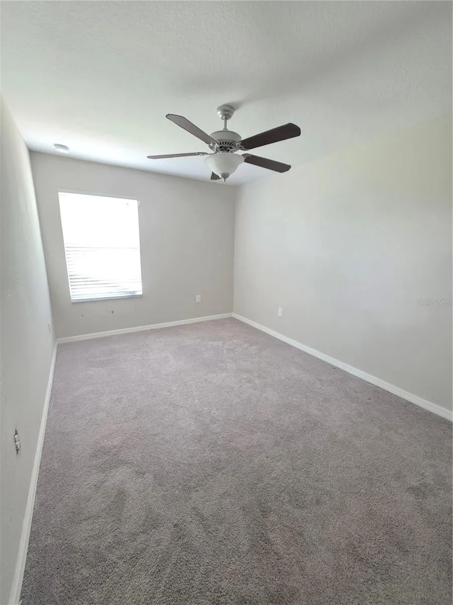 10676 LAKE MONTAUK DRIVE Riverview, FL 33578