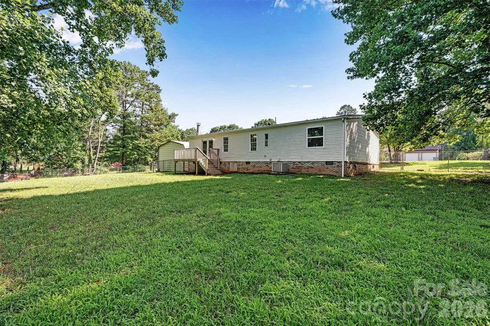 5135 36th Street Drive NE Hickory, NC 28601