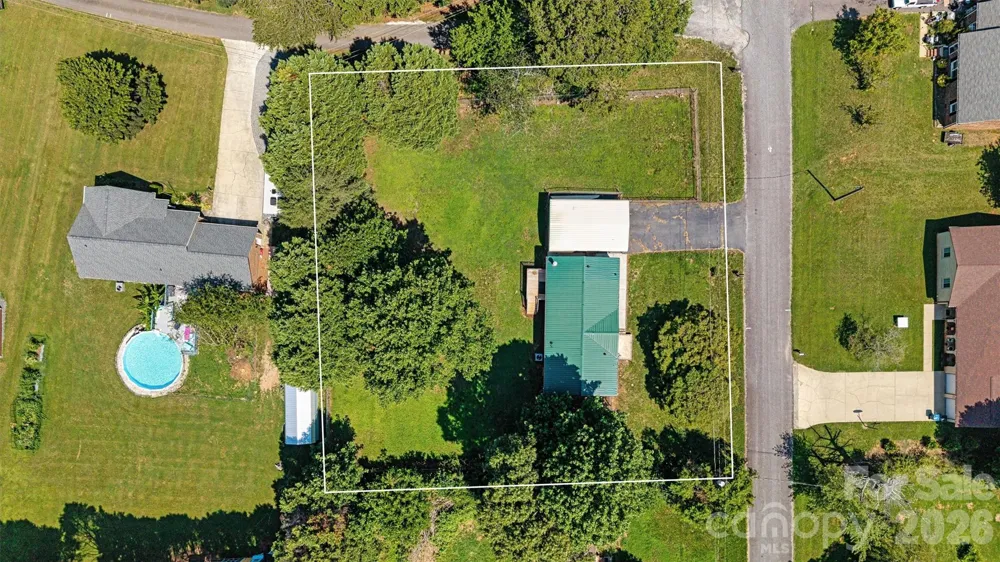 5135 36th Street Drive NE Hickory, NC 28601