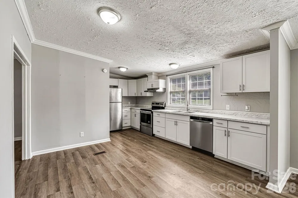 5135 36th Street Drive NE Hickory, NC 28601