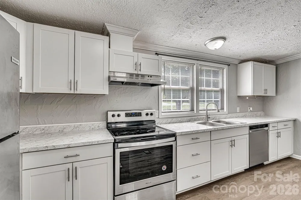 5135 36th Street Drive NE Hickory, NC 28601