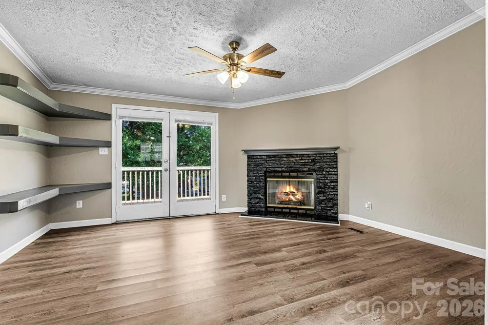 5135 36th Street Drive NE Hickory, NC 28601