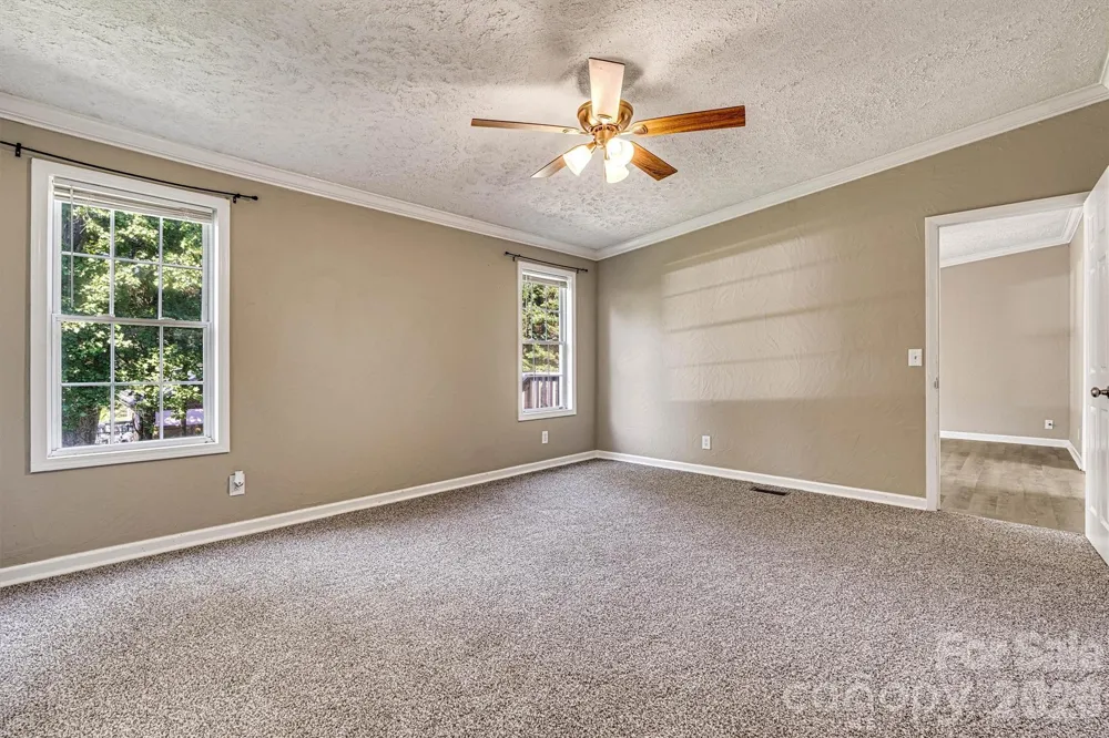 5135 36th Street Drive NE Hickory, NC 28601