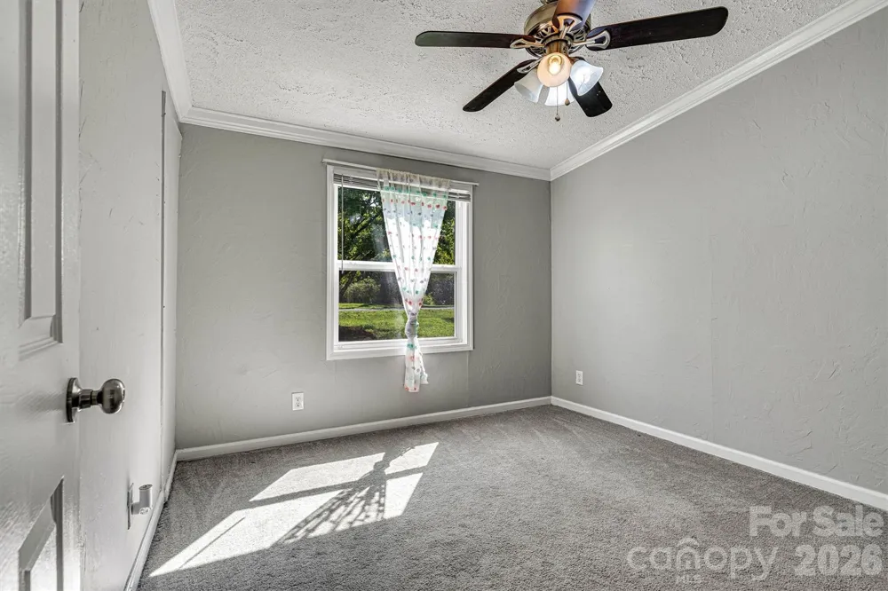 5135 36th Street Drive NE Hickory, NC 28601