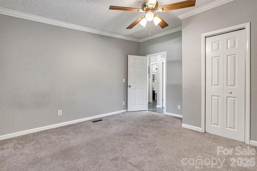 5135 36th Street Drive NE Hickory, NC 28601