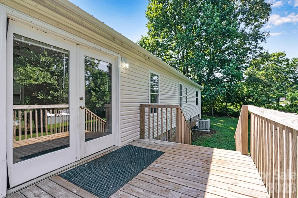 5135 36th Street Drive NE Hickory, NC 28601
