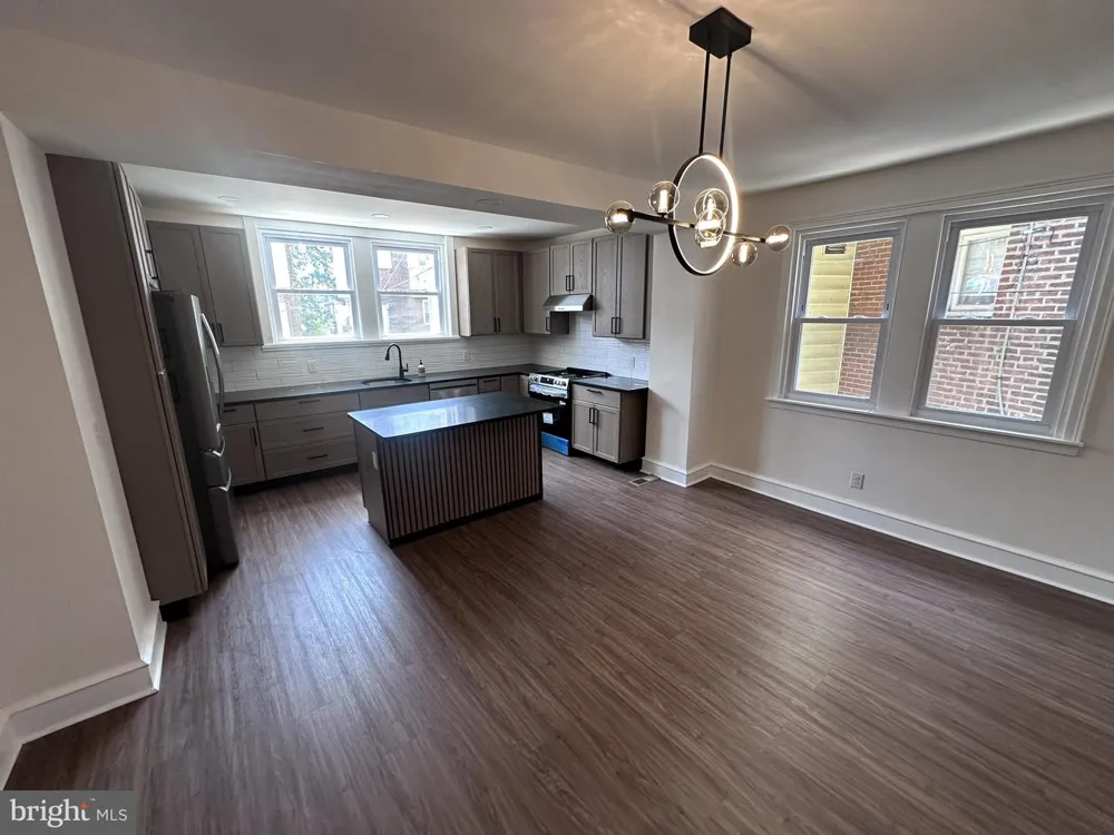 1538 CLEARVIEW STREET Philadelphia, PA 19141