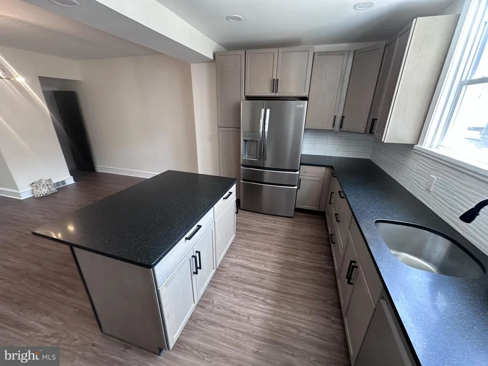 1538 CLEARVIEW STREET Philadelphia, PA 19141