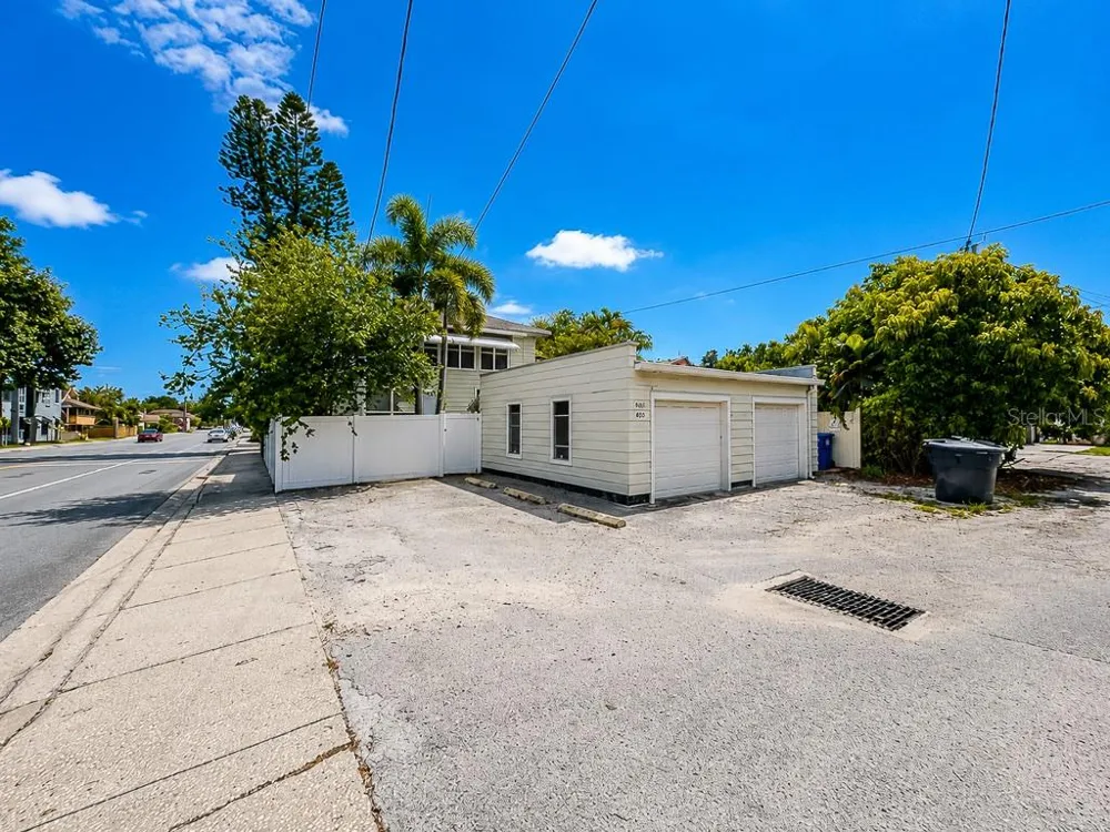 400 20TH STREET St Petersburg, FL 33713
