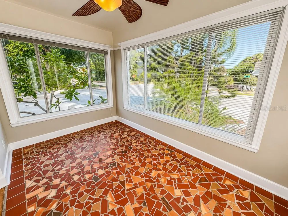 400 20TH STREET St Petersburg, FL 33713