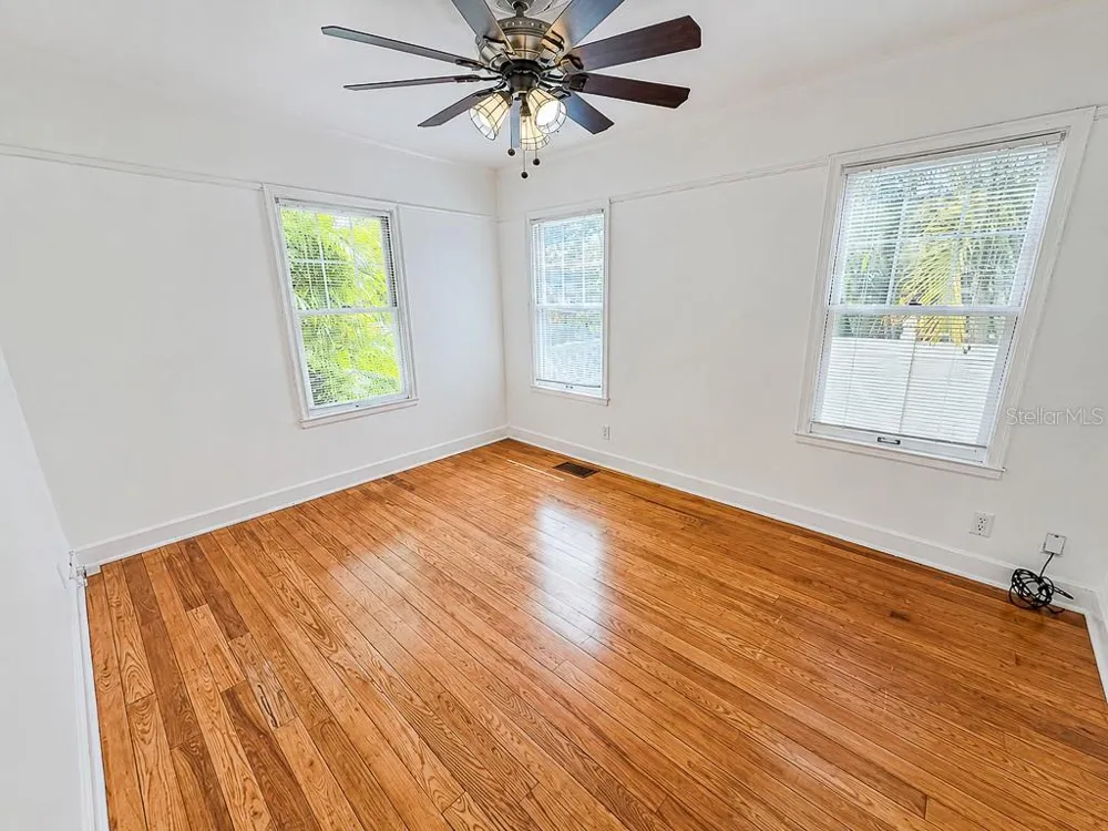 400 20TH STREET St Petersburg, FL 33713