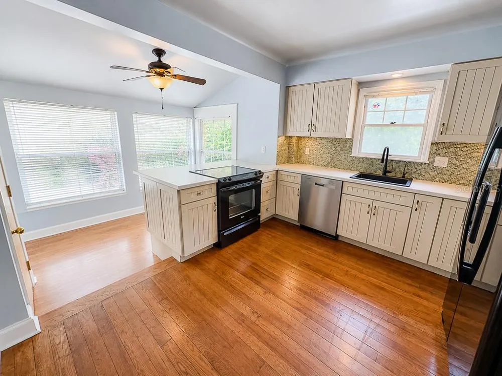 400 20TH STREET St Petersburg, FL 33713