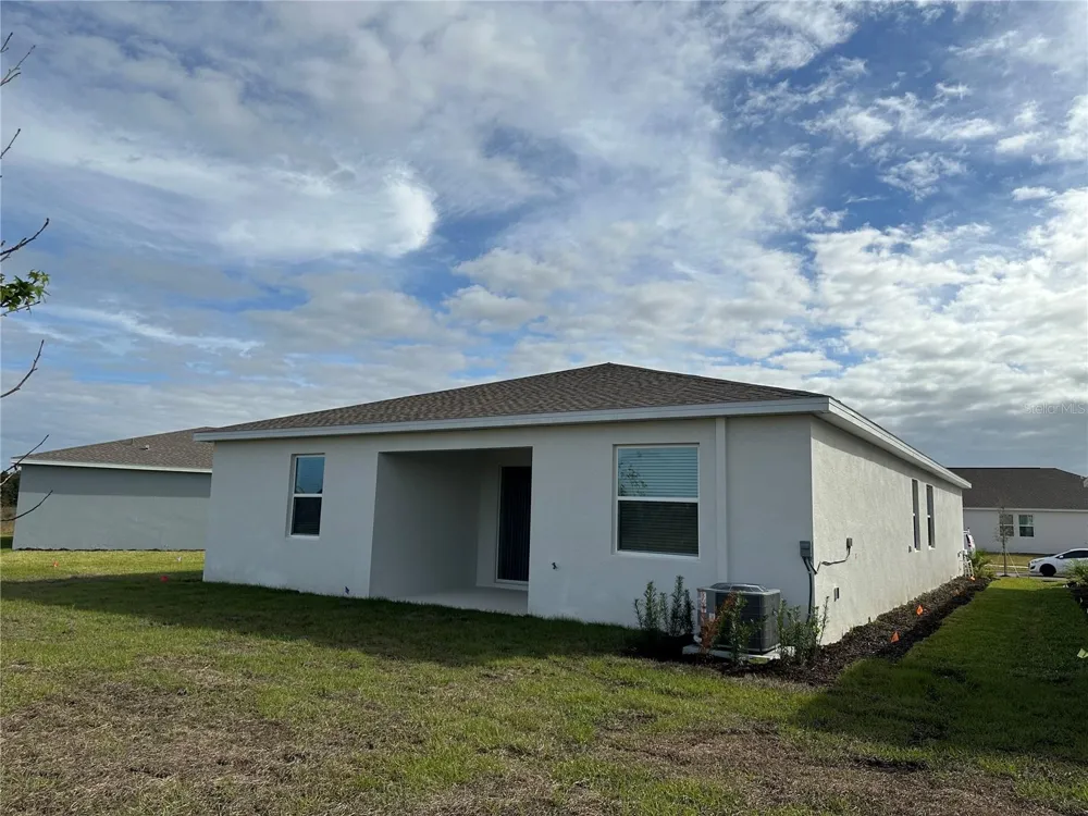 1656 CONTENTMENT LOOP Kissimmee, FL 34744