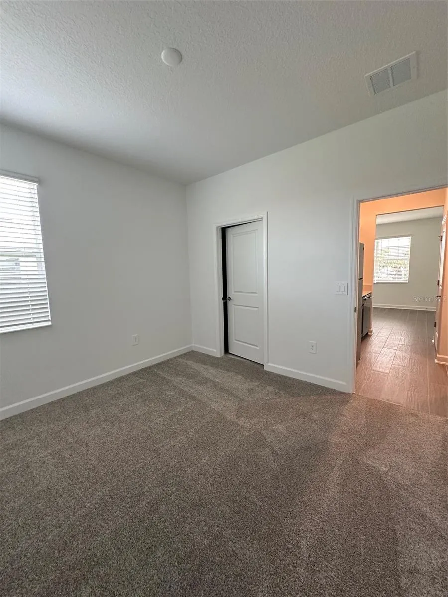 1656 CONTENTMENT LOOP Kissimmee, FL 34744