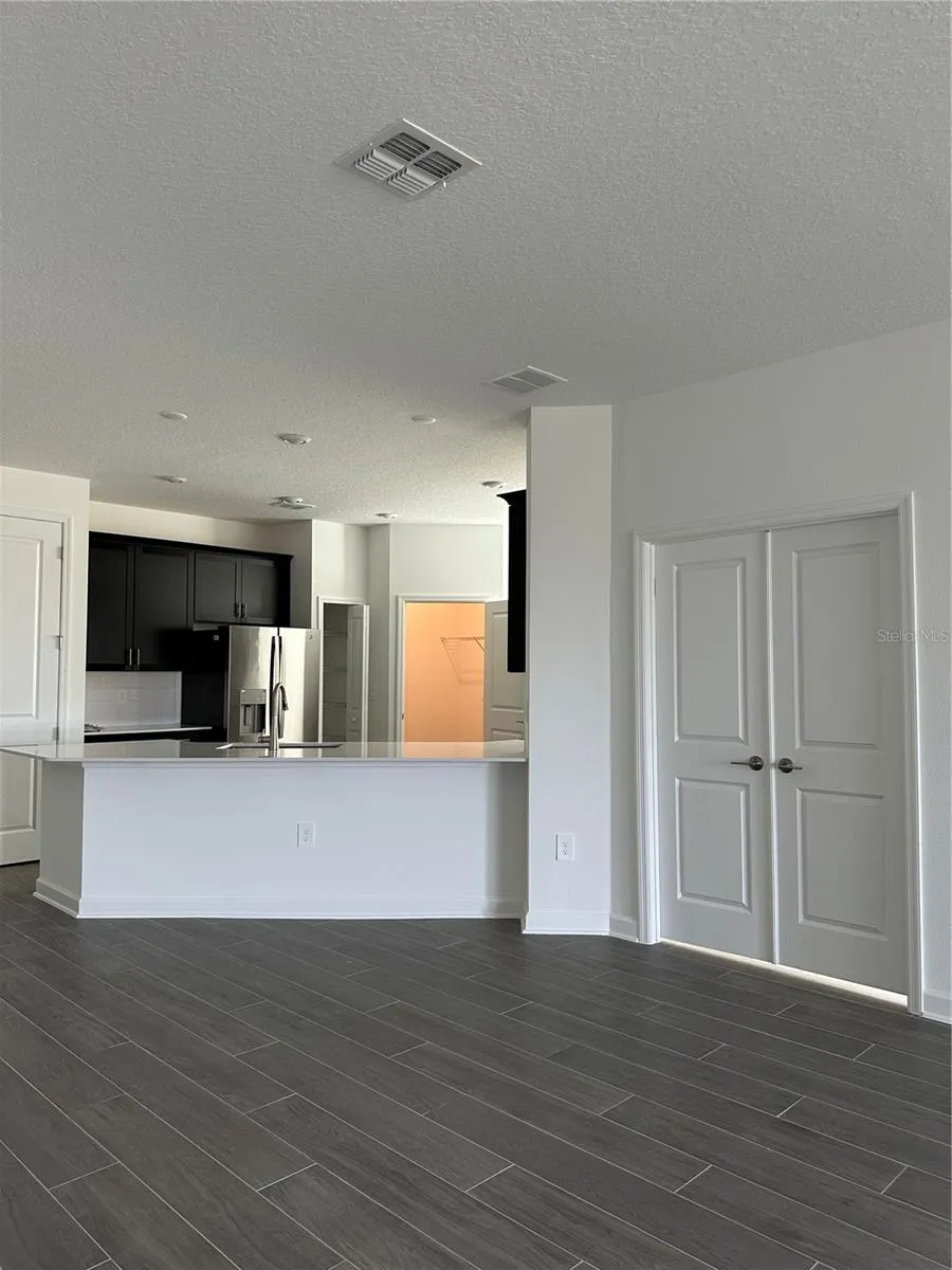 1656 CONTENTMENT LOOP Kissimmee, FL 34744